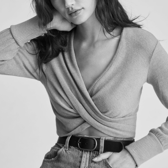 *Sold* Anthropologie Criss Cross Cropped Two Way Sweater - Picture 15 of 15